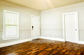1116 S Meeting St in Statesville, NC - Building Photo - Building Photo