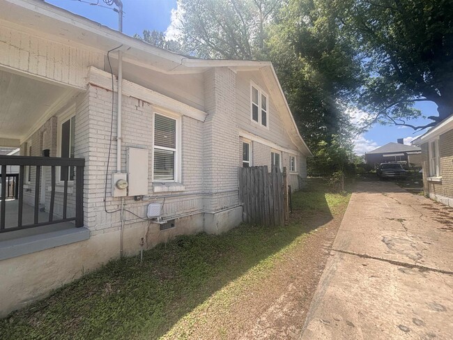 549 Josephine St in Memphis, TN - Building Photo - Building Photo