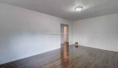 336 W Wilson St in Gary, IN - Building Photo - Building Photo