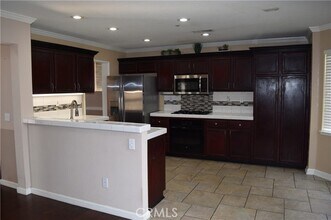 573 E Stephanie Dr in Covina, CA - Building Photo - Building Photo