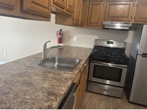 2 Gunstock Dr in Vernon, NJ - Building Photo - Building Photo