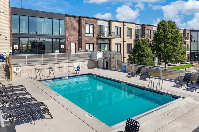 Ingersoll Square Lofts