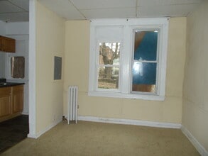 827 E Patapsco Ave in Baltimore, MD - Building Photo - Building Photo