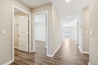 604 Marsh Aster Dr in Greenfield, IN - Building Photo - Building Photo
