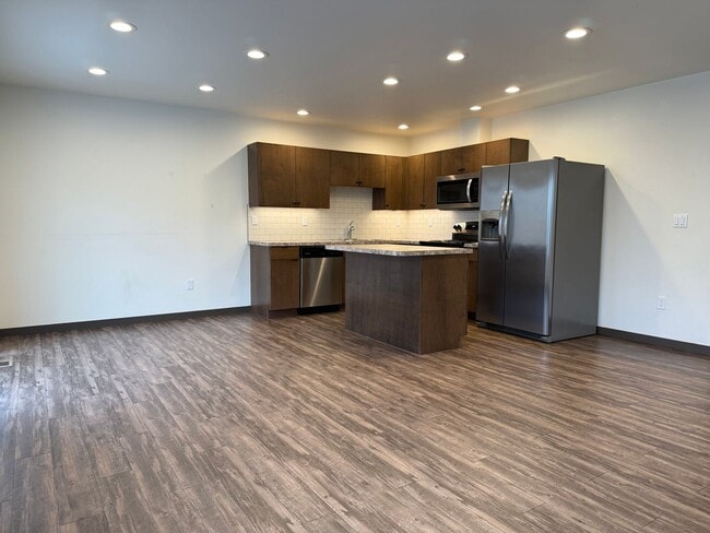 209 N 76th Ave in Yakima, WA - Building Photo - Building Photo