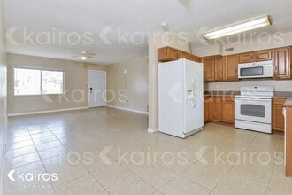 2441 Healy Dr in Orlando, FL - Building Photo - Building Photo