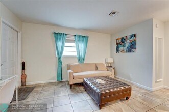 1208 SW 2nd Ct in Fort Lauderdale, FL - Building Photo - Building Photo