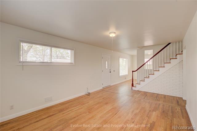 6900 Larsh Dr in Denver, CO - Building Photo - Building Photo