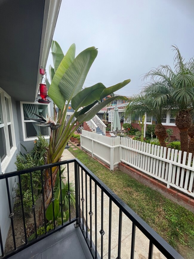 4982 Cape May Ave in San Diego, CA - Building Photo - Building Photo