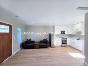 5330 E Brockwood St in Long Beach, CA - Building Photo - Building Photo