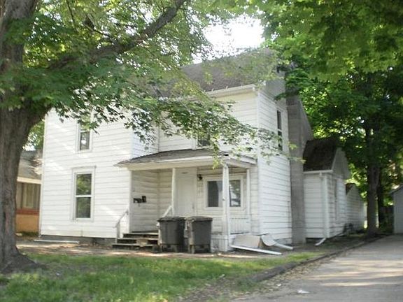 property at 1041 Middlebury St