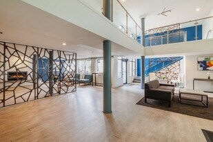 The Hudson in Seattle, WA - Building Photo