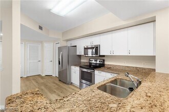 5430 Worthington Ln in Naples, FL - Building Photo - Building Photo