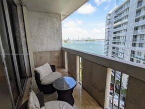 800 West Ave in Miami Beach, FL - Foto de edificio - Building Photo