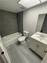 27600 S View Dr in Bonita Springs, FL - Building Photo - Building Photo