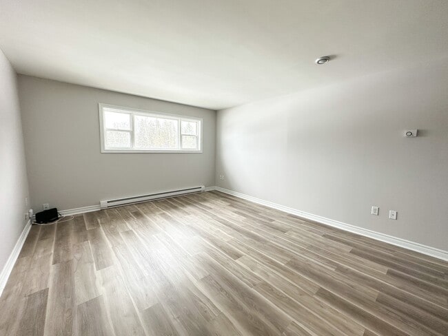 2 Arena Ln in Rothesay, NB - Building Photo - Building Photo