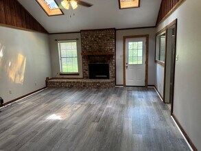 107 Carriage Square Dr in Bossier City, LA - Building Photo - Building Photo