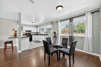 5619 Rue St in Houston, TX - Building Photo - Building Photo