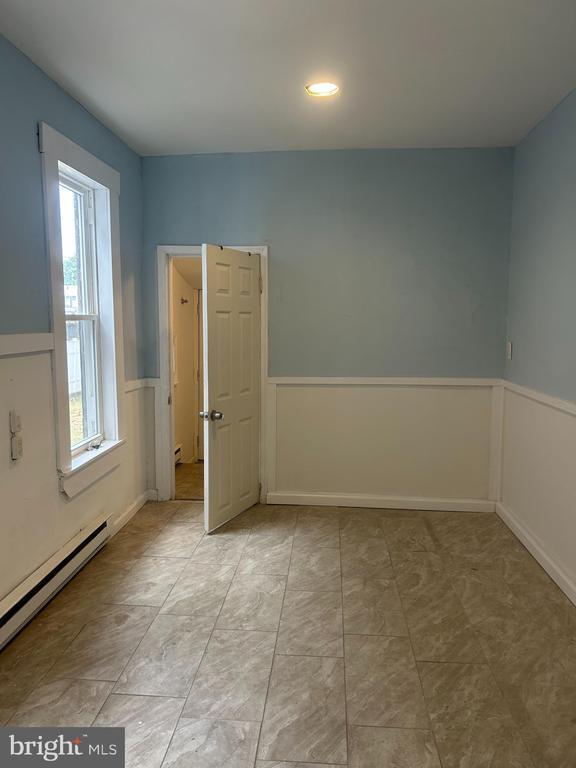 property at 5524 N Fairhill St