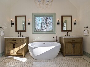 2331 Chesterfield Ave in Charlotte, NC - Building Photo - Building Photo