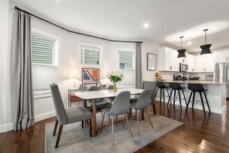 127 Pleasant St in Boston, MA - Building Photo - Building Photo