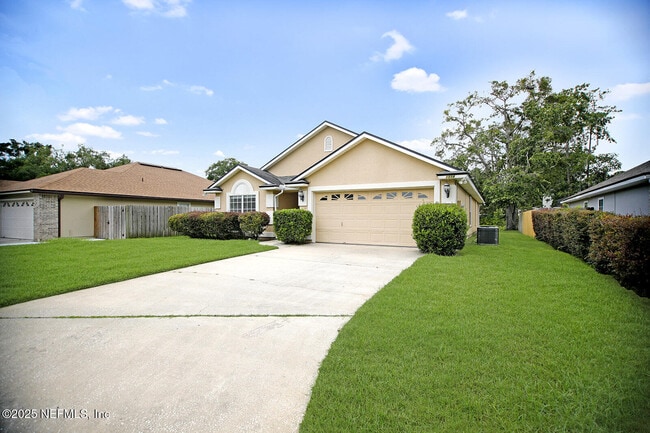 1558 Hammock Bay Ct in Orange Park, FL - Building Photo - Building Photo