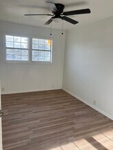 209 Redbud Ave in Lubbock, TX - Building Photo - Building Photo