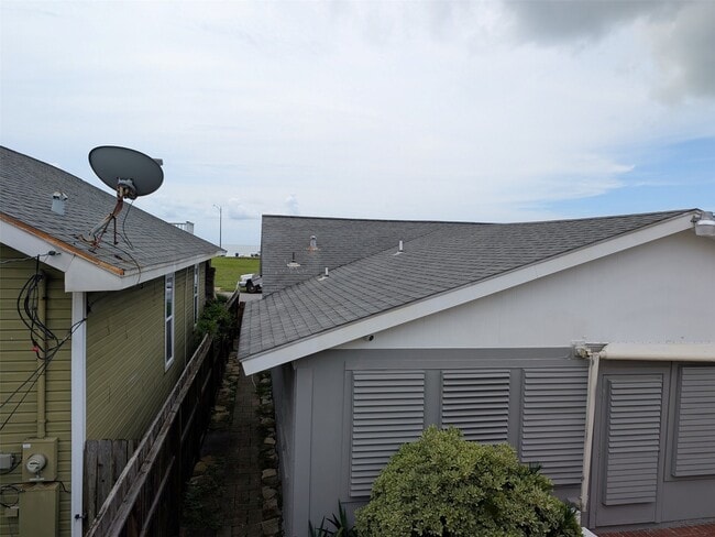 property at 1112 Ave M 1/2