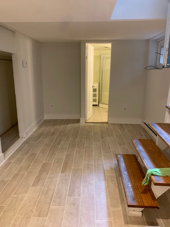 30 Bothwell Rd, Unit A