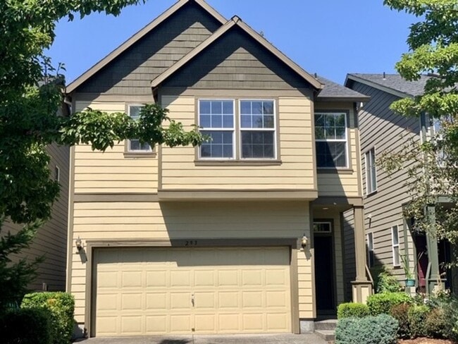 property at 293 NW Glencory St