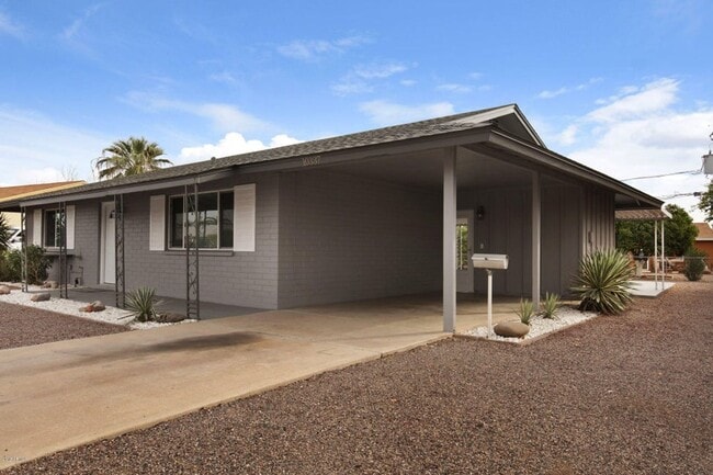 10337 W Monterosa Dr in Sun City, AZ - Building Photo - Building Photo