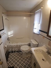 1018 Summit St in McKeesport, PA - Building Photo - Building Photo