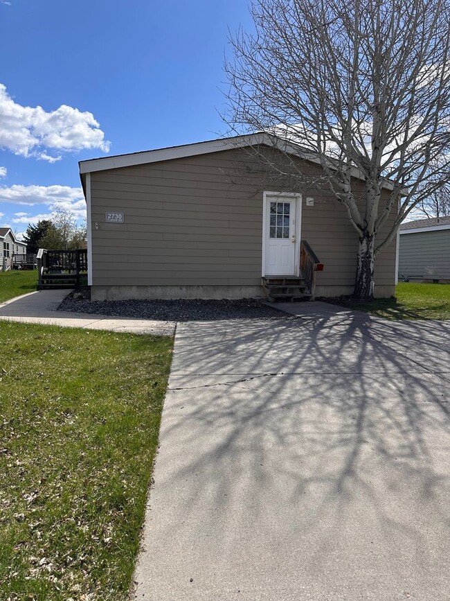 property at 2730 Cahill St