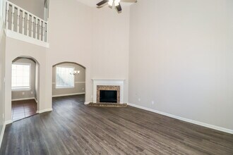 2786 Breezy Ridge Trail in Memphis, TN - Building Photo - Building Photo