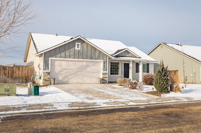 16101 Meander Creek Way in Nampa, ID - Building Photo - Building Photo