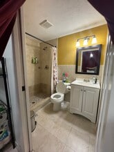 5501 SW 89th Ave, Unit 1/1 Spacious Efficient in Miami, FL - Building Photo - Building Photo
