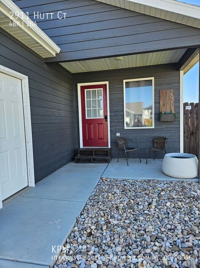 2911 Hutt Ct in Rapid City, SD - Building Photo - Building Photo