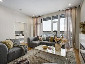 3207 N Narragansett Ave-Unit -203 in Chicago, IL - Building Photo - Building Photo