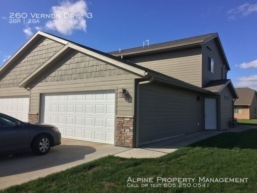 260 Vernon Drive-Unit -3 in Harrisburg, SD - Building Photo