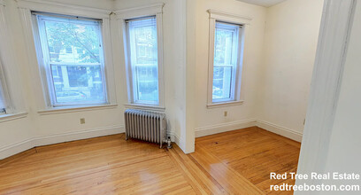 24 Queensberry St, Unit 4 in Boston, MA - Building Photo - Building Photo