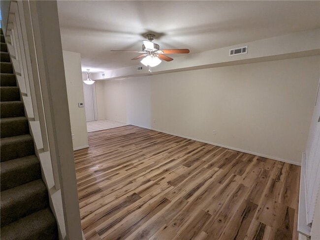 2437 N Brophy Ave in Fayetteville, AR - Building Photo - Building Photo