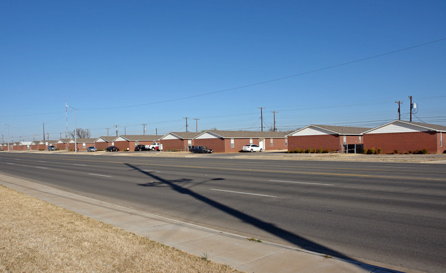 1510-1514 82nd St in Lubbock, TX - Foto de edificio - Building Photo