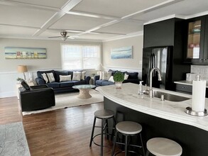 798 Sunrise Dr, Unit Unit 1 in Avalon, NJ - Building Photo - Building Photo