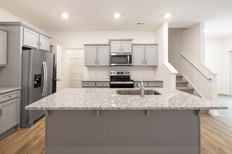 529 Elizabeth Ave in Albemarle, NC - Building Photo - Building Photo