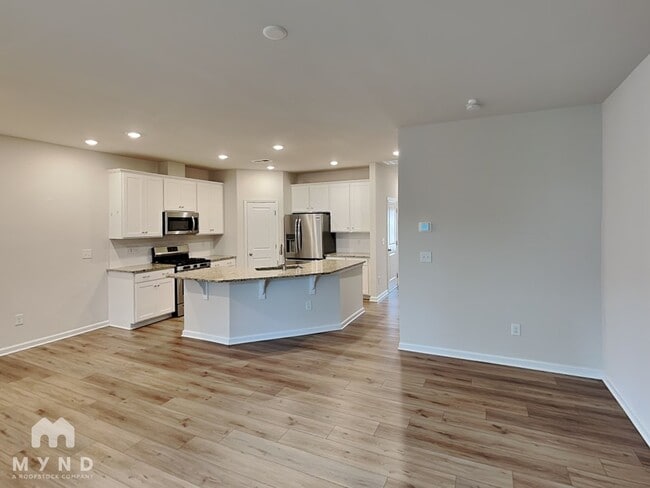 13049 Cottage Crst Ln in Charlotte, NC - Building Photo - Building Photo