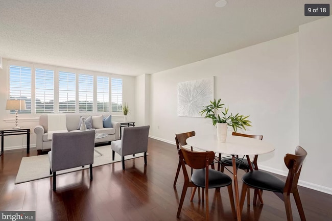 property at 10101 Grosvenor Plz