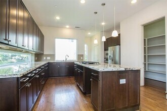 1616 Edwards St, Unit A in Houston, TX - Building Photo - Building Photo