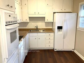 2595 Pamela Dr SW in Snellville, GA - Foto de edificio - Building Photo