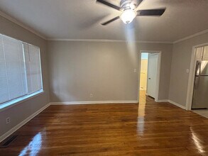 607 Ridgeway Dr in Little Rock, AR - Foto de edificio - Building Photo