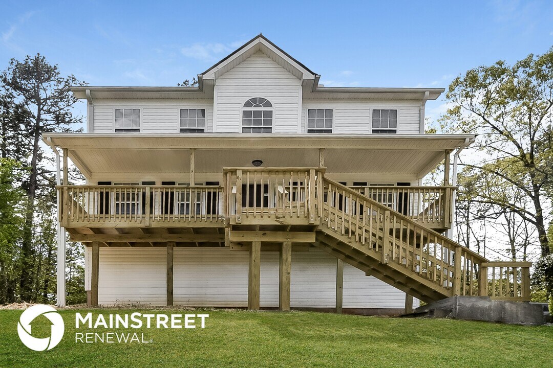 273 Lenox Ct in Hiram, GA - Building Photo